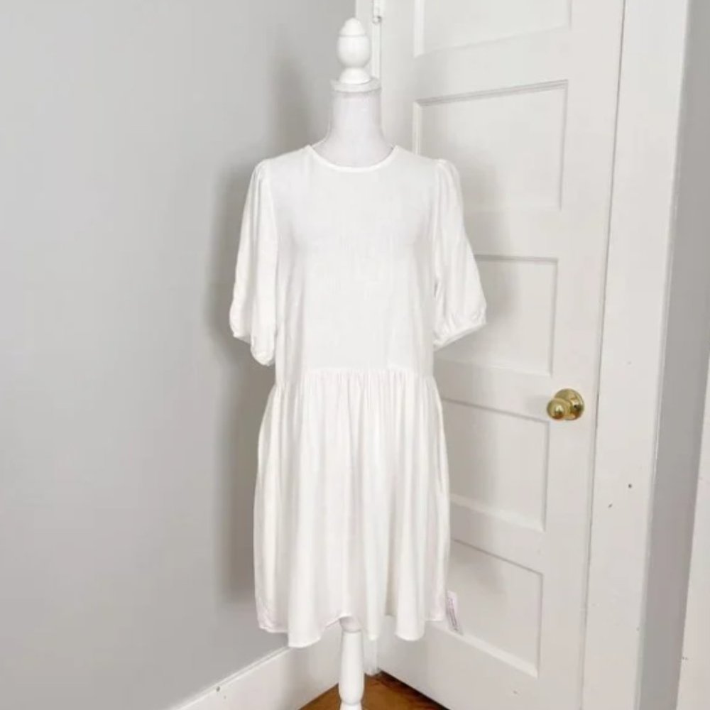 Lisa Says Gah Pia Mini Dress in White